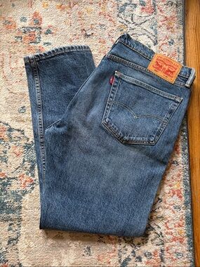 Levi's medium blue 502 Straight-Leg Jeans
